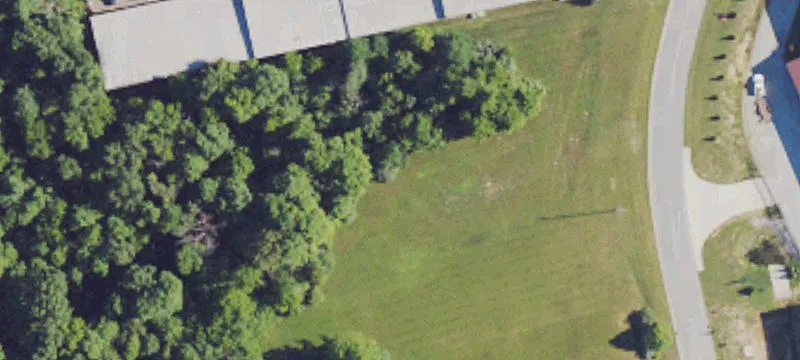 2106 Button Ln