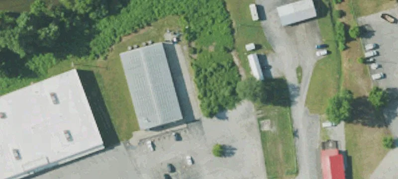 1437 Main St