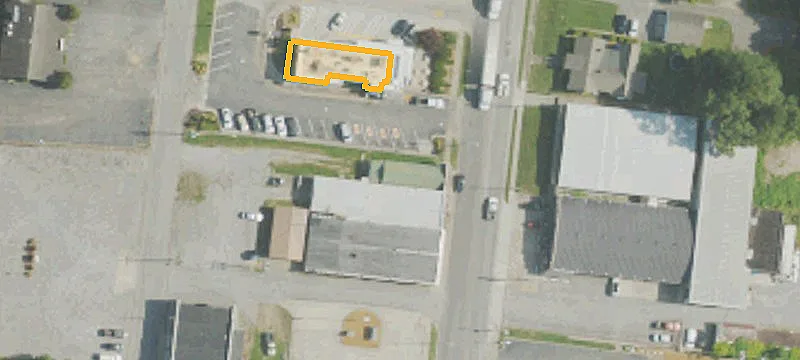 123 Main St