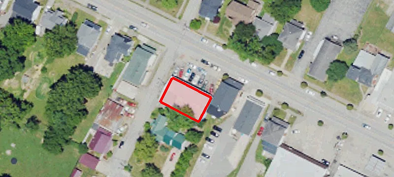 228 Main St