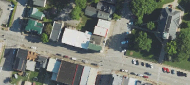 101 Main St