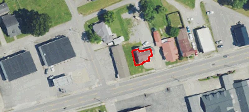 1000 Master St