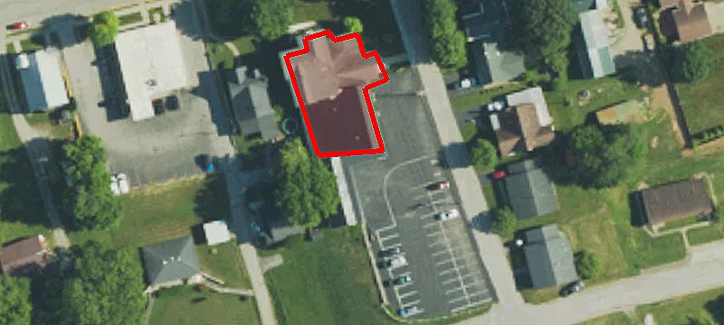 121 Main St