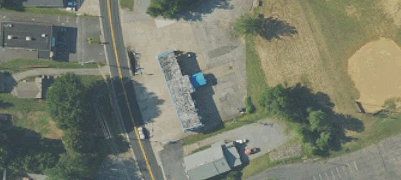 320 Main St