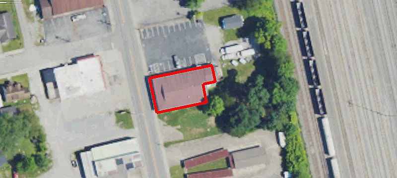 1405 Main St