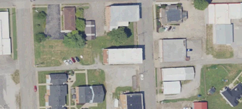 215 Hl St
