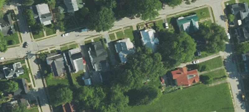 112 Clay St