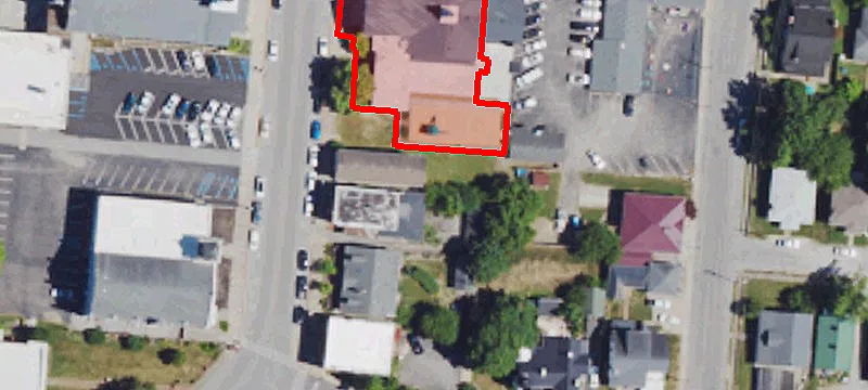 319 Main St