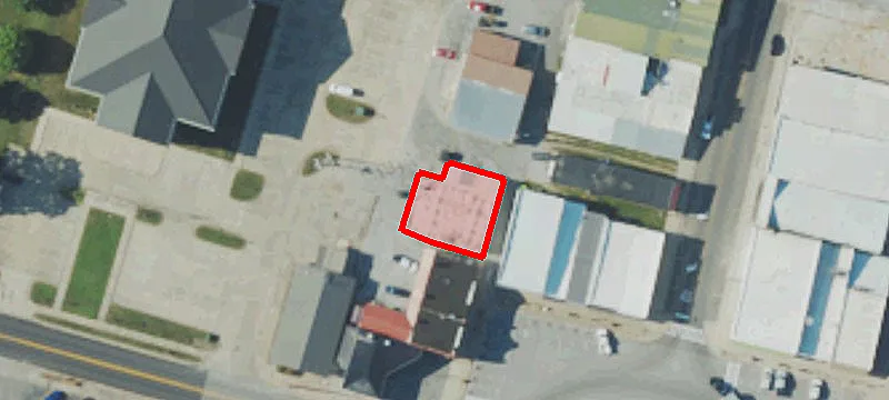 102 Lincoln St