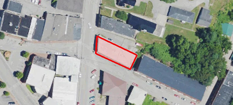 95 Main St