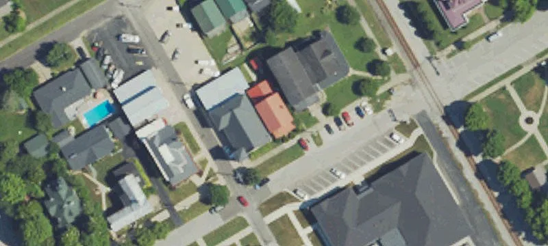 201 Main St