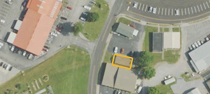 715 Fairview Ave