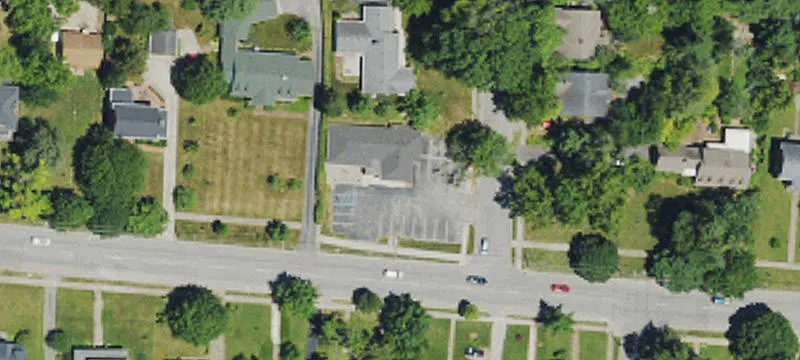 1415 Main St