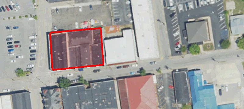 221 Main St