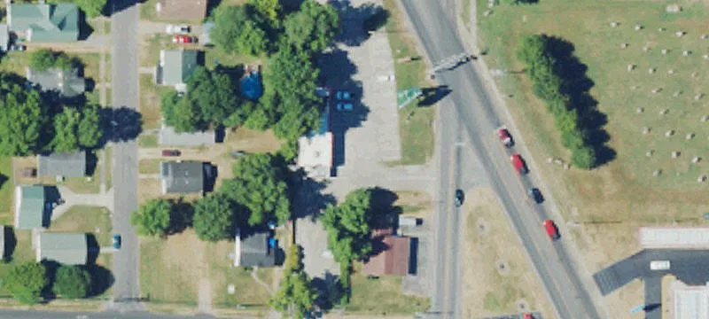 951 Paris Rd