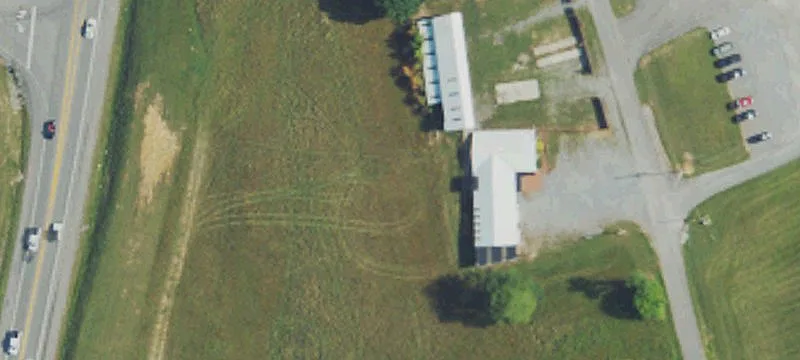 77 Powell Rd