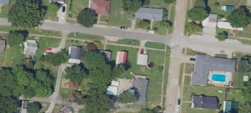 107 6th Stl