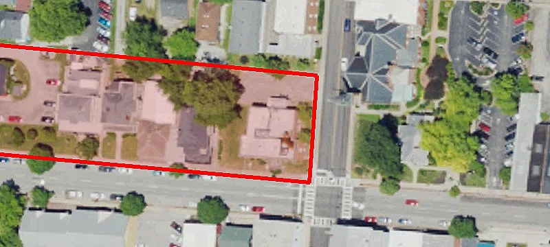 701 Main St