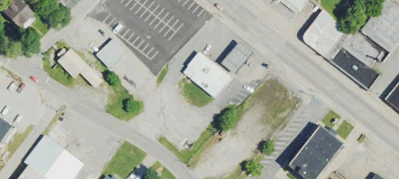 825 Main St