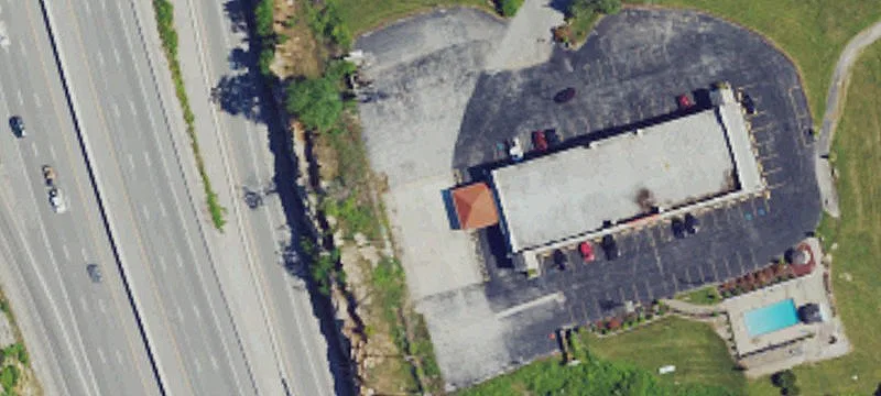 80 Commercial Ln