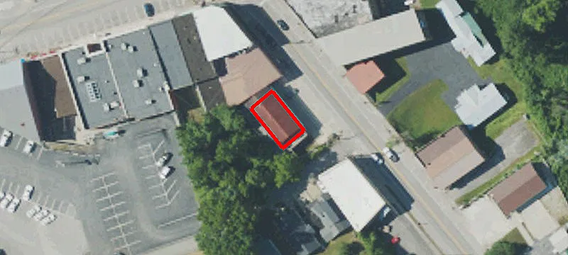 21953 Main St