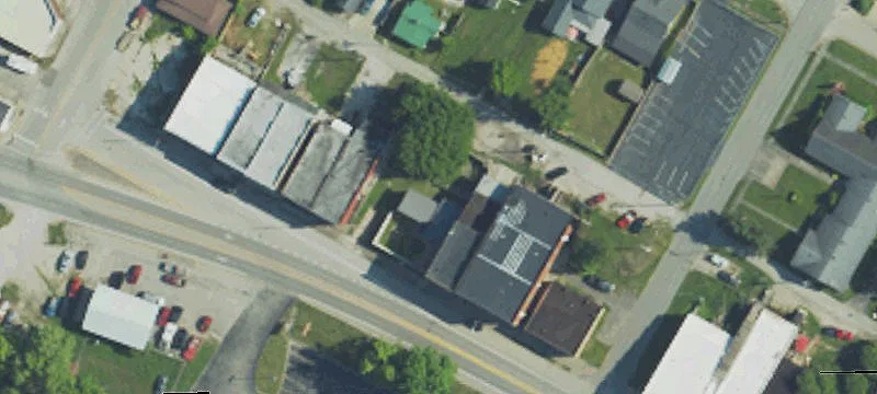 712 Main St