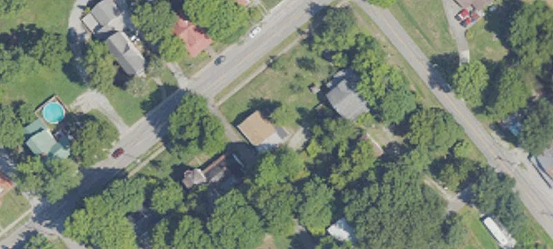 222 Un St