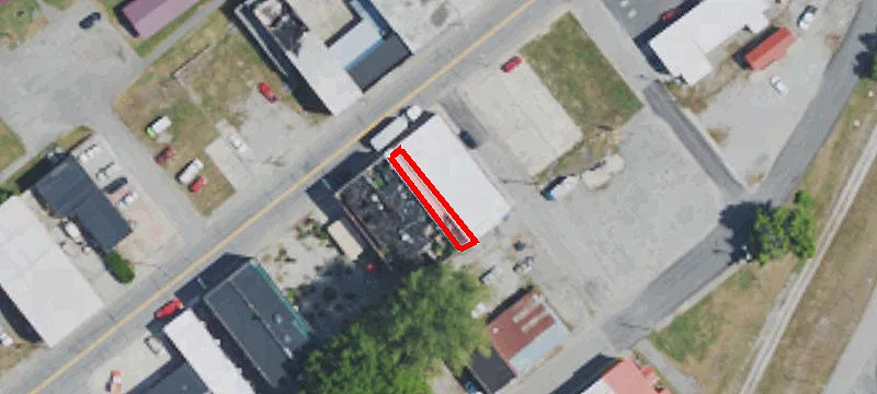 412 Main St