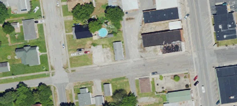 138 3rd St