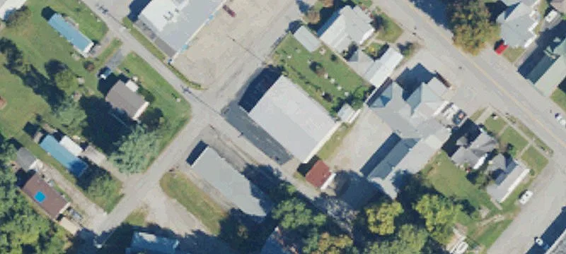 240 Monroe St