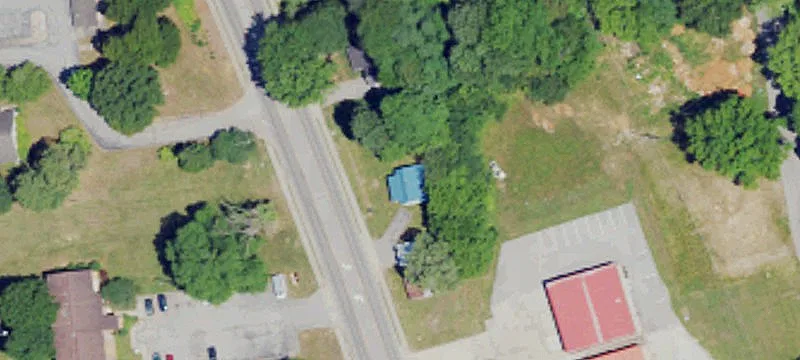 1139 Main St