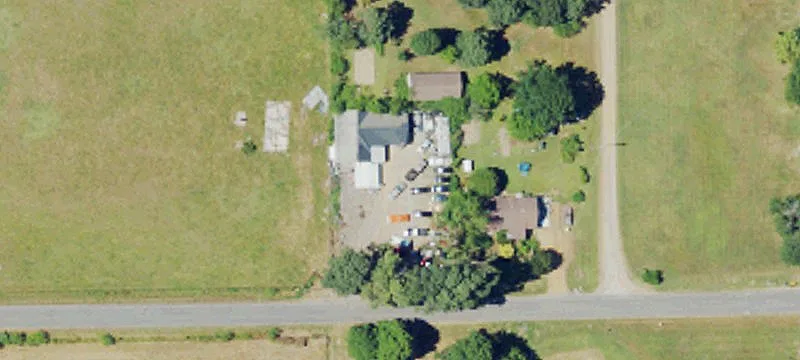 586 Cardinal Rd