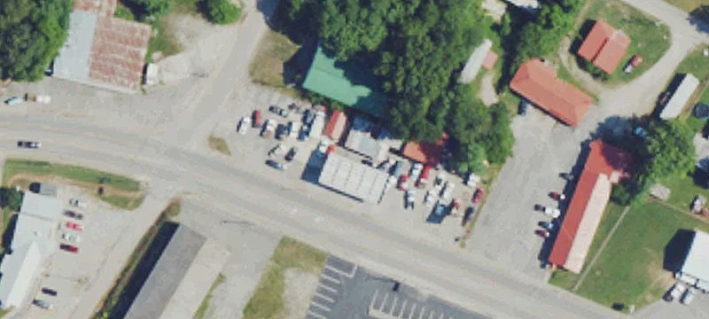 560 Main St