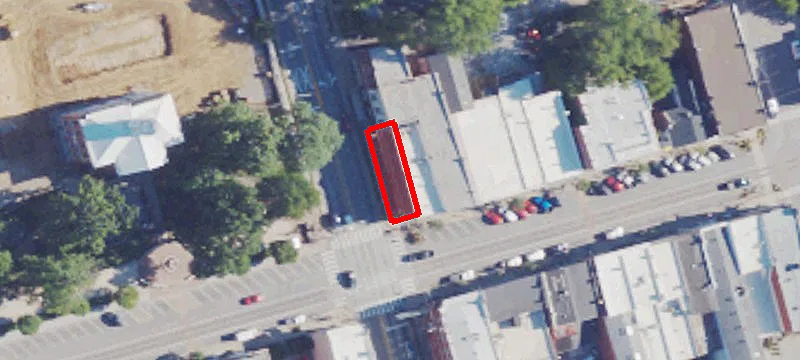 100 Main St