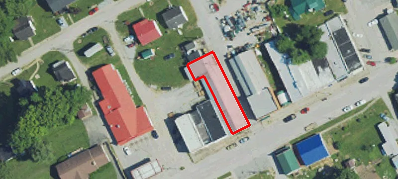 627 Main St