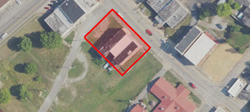 118 Main St
