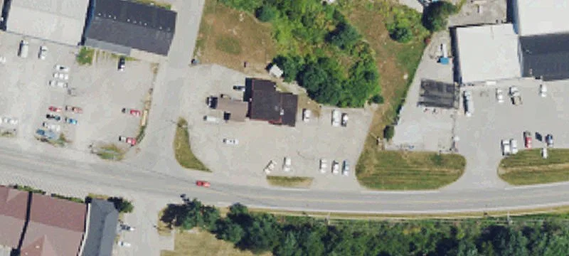 1603 Main St