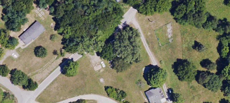 2427 Burton Pike
