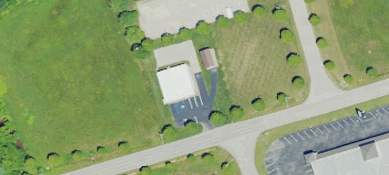 148 Commercial Dr