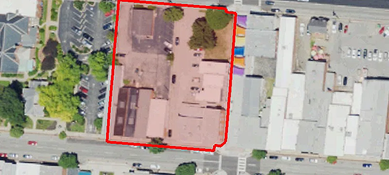 601 Main St