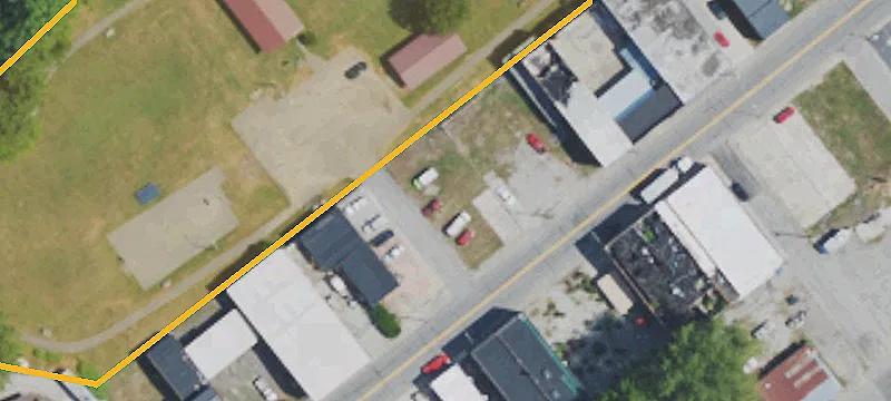 401 Main St