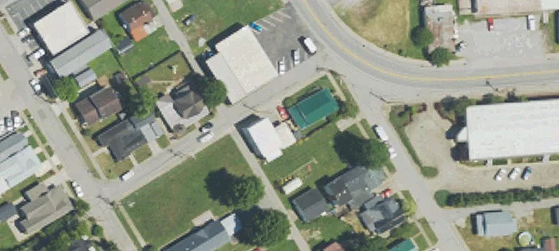 141 Short St