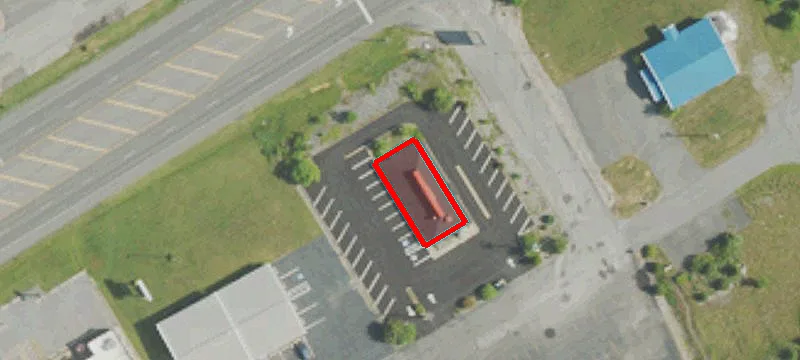 24 Outlet Ave