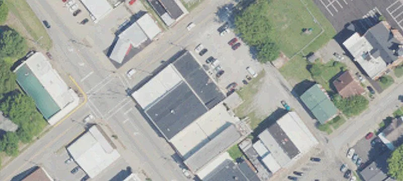 211 Main St