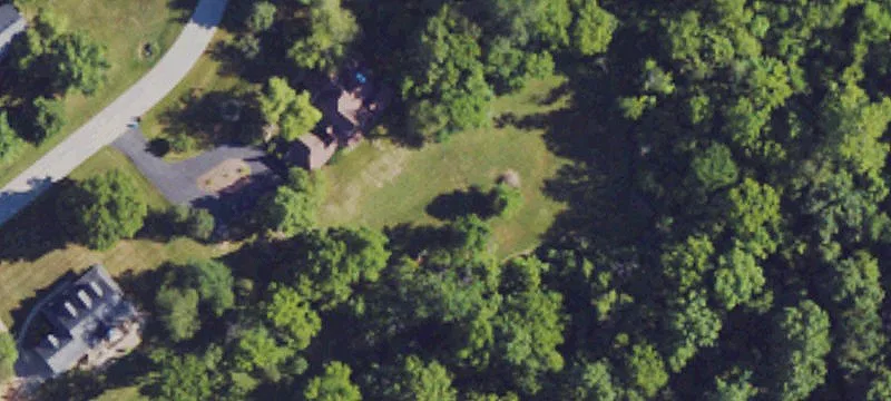 2424 Eastwood Cir