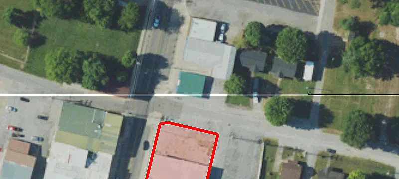 202 Main St