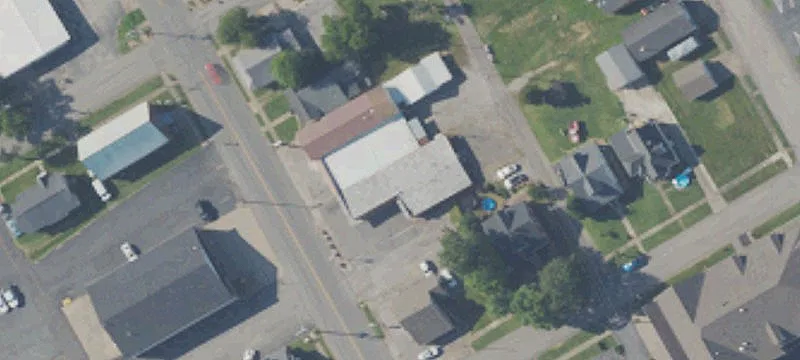 202 2nd St
