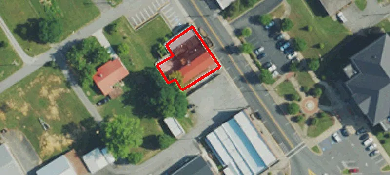 112 Main St