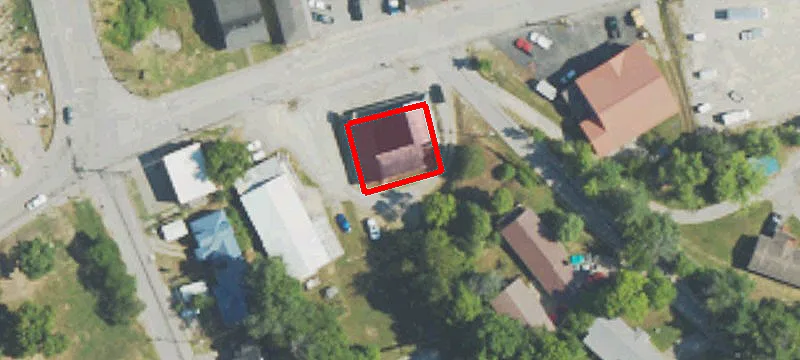 1189 Main St