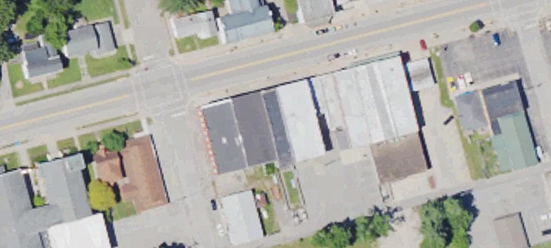 49 Main St